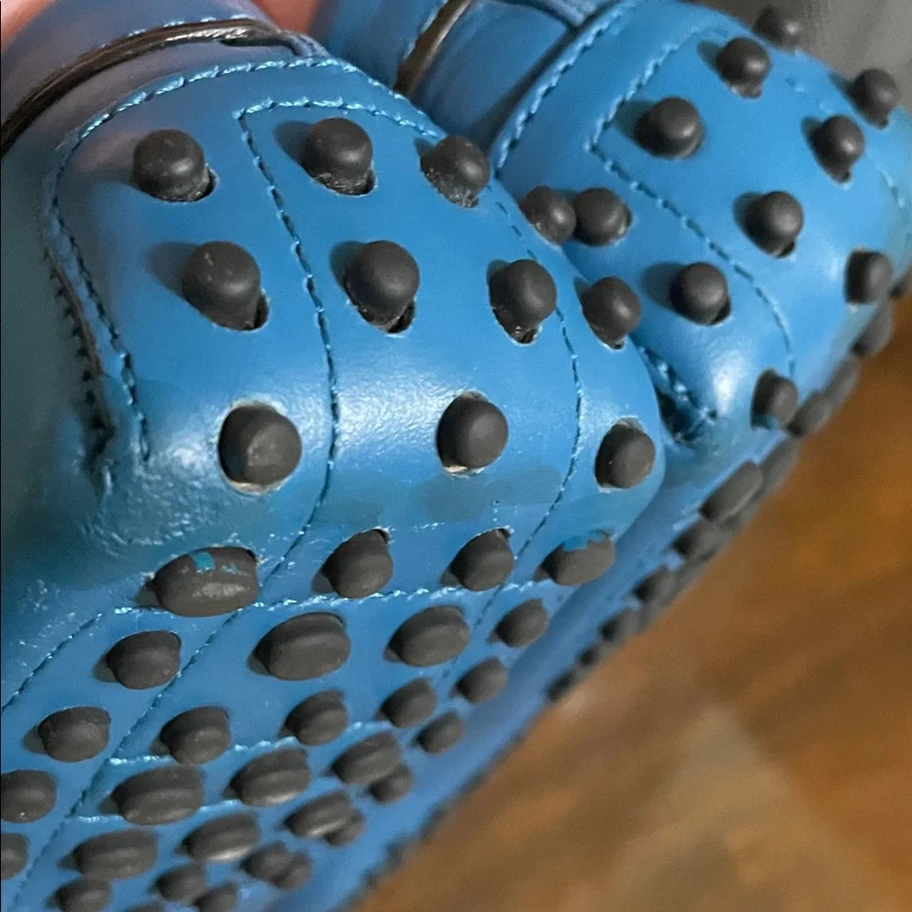 NEW SALE PRICE! on TOD'S Kate Gommino Blue Chain Link Buckle on Vamp 39 or US 9 - Picture 8 of 10